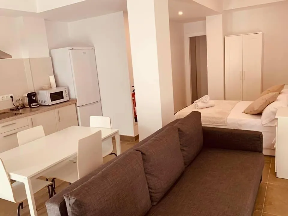 Apartamentos Pintor Losada Córdova