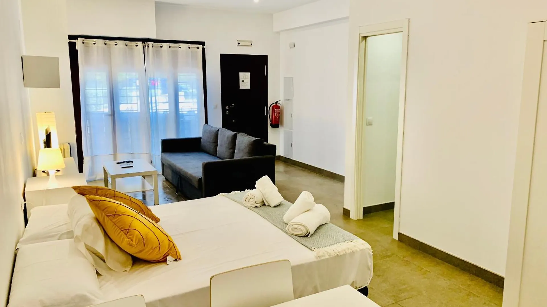 Apartamentos Pintor Losada Córdova Espanha